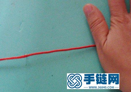 红绳手链的简单编法 中国结手链的教程