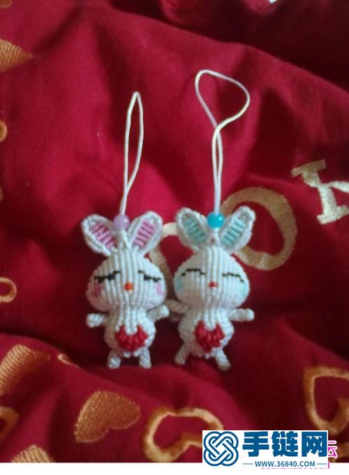 中国结用斜卷结编织的情侣小兔的方法图