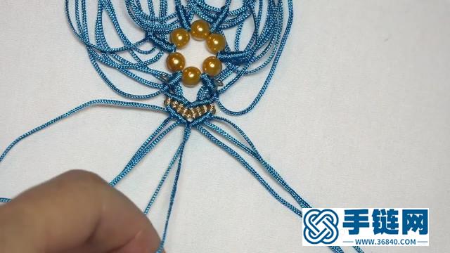 DIY绳编小课堂，学习编织雪花毛衣链吊坠的方法（图解2